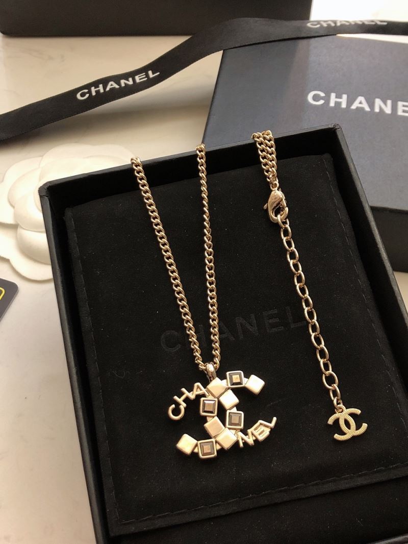 Chanel Necklaces